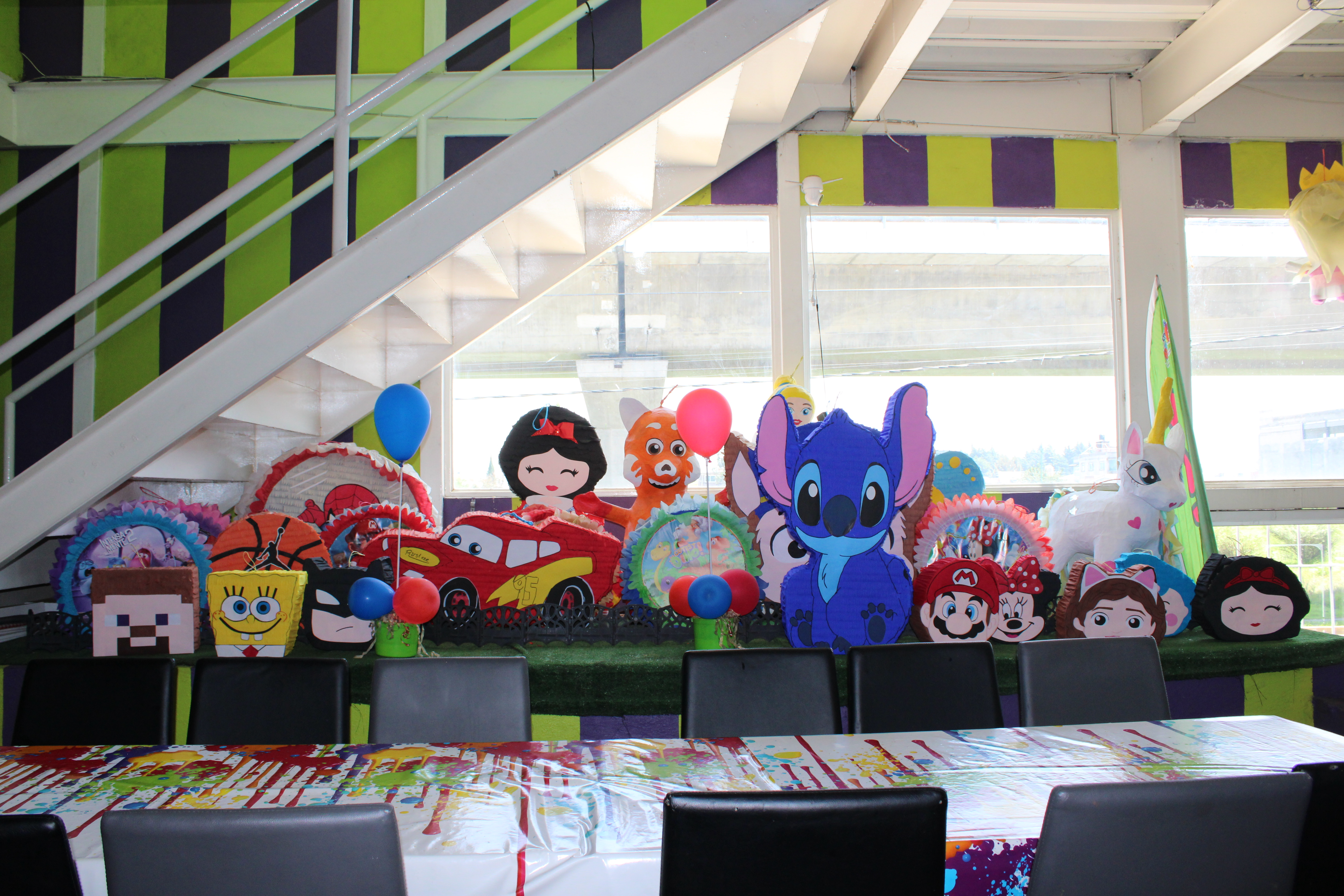 Salón Equipado 6